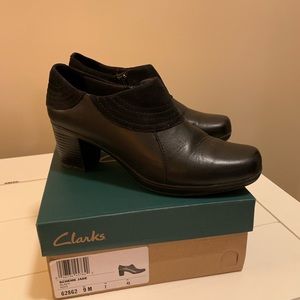 Clark’s Bendable Black Scheme Jade shoes